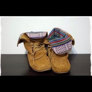 Steve Madden tblanket booties